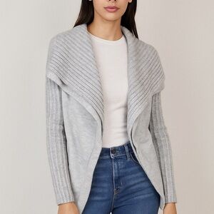 LOFT Cozy Gray Women's Sweater Size XS